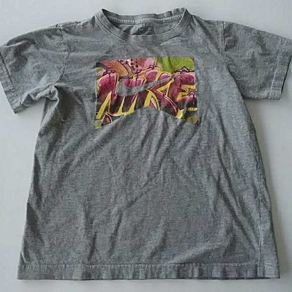 Nike Other - NIKE Kid's Tee T-shirt Floral Nike Other - NIKE Kid's Tee T-shirt Floral